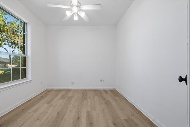 Photo - 2209 Boneset Trail