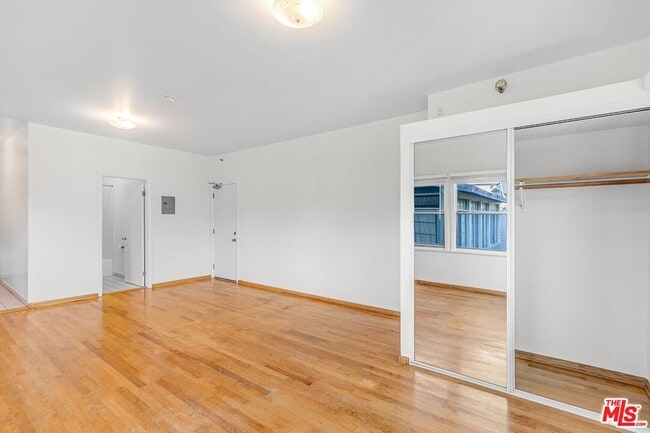 Photo - 26 Breeze Ave Unit 7