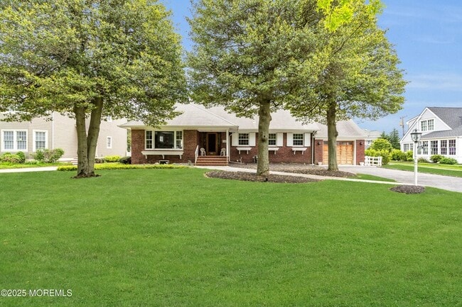 Building Photo - 208 Trenton Blvd