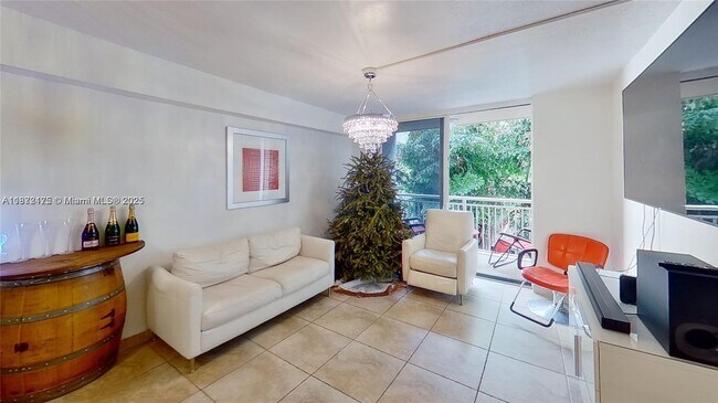 Photo - 1666 West Ave Unit 312
