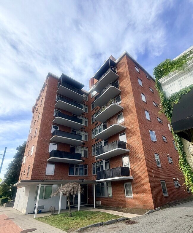 Photo - 125 Trapelo Rd Unit 10