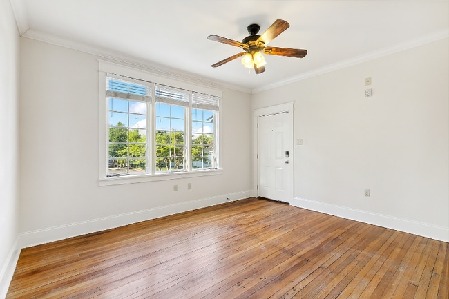 Photo - 3259 Carlotta St Unidad 4