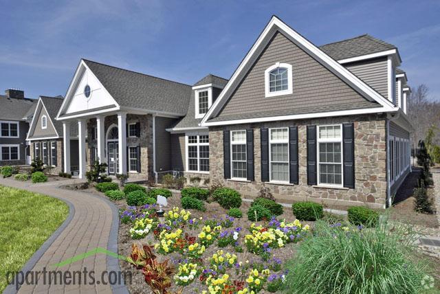 The Grand Lofts - The Grand Lofts