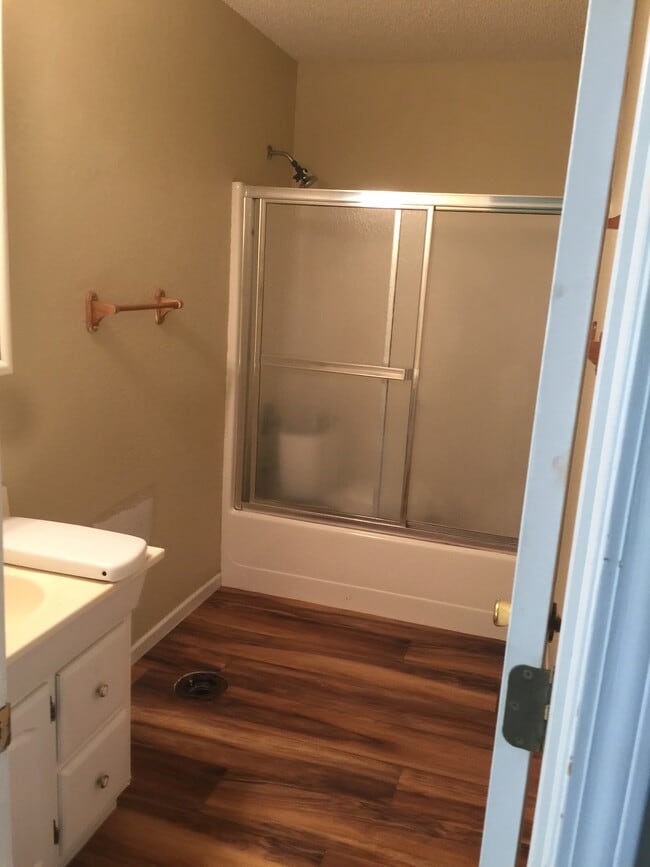 Photo - 2315 Roma Ln