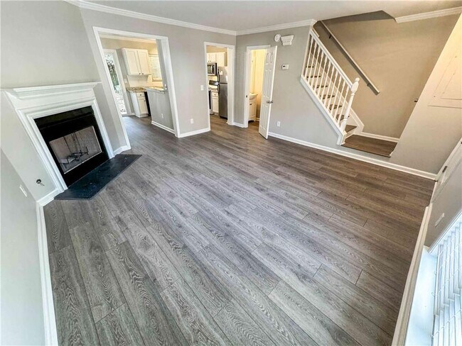 Photo - 3575 Kennesaw Station Dr