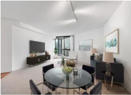 Photo - 754 N Dearborn St