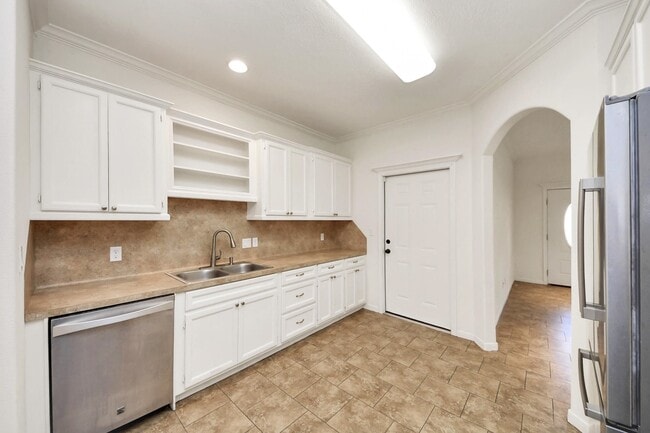 Photo - 228 Greenleaf St