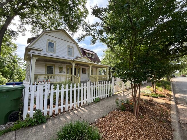 Building Photo - 166 S French Broad Ave