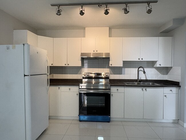 13138-1110A 110 Ave
