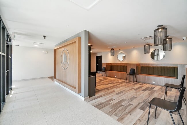 Photo - Centennial Court