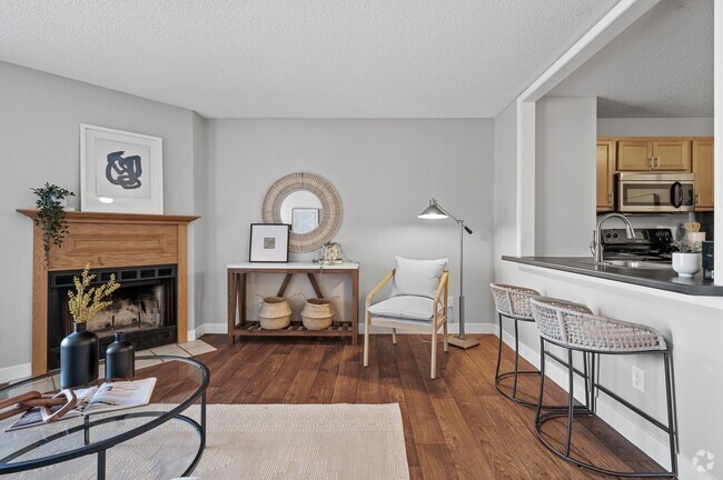 Building Photo - Lexington Hills Apartments