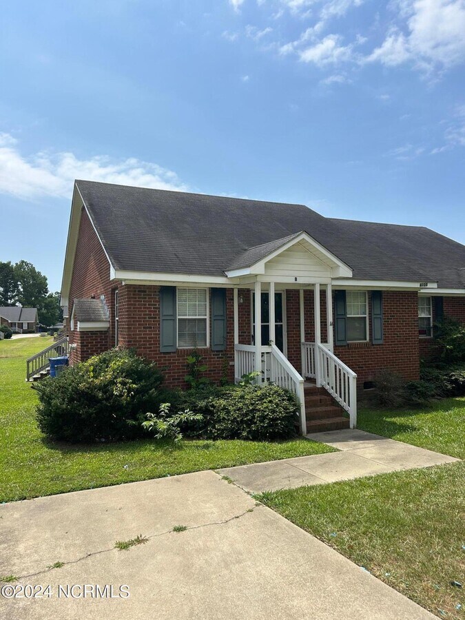 4108 Cypress Dr NW Townhome Townhome Rental in Wilson NC