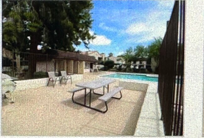 Photo - 4433 Shortleaf St