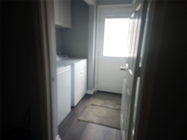 Photo - 1063 Birnham Woods Blvd