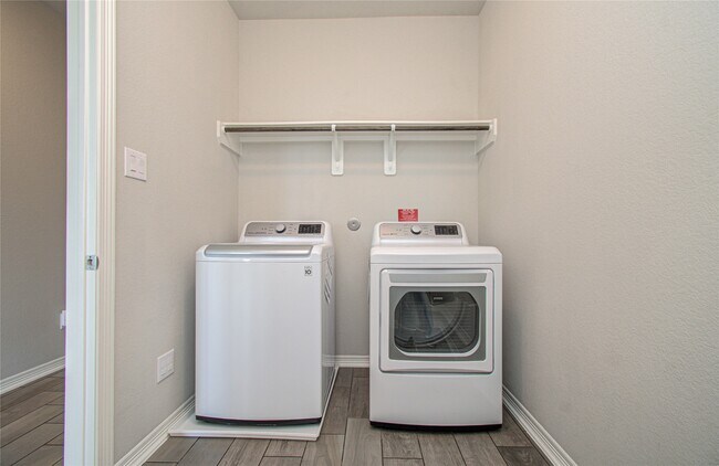 Photo - 1705 Bayway Dr