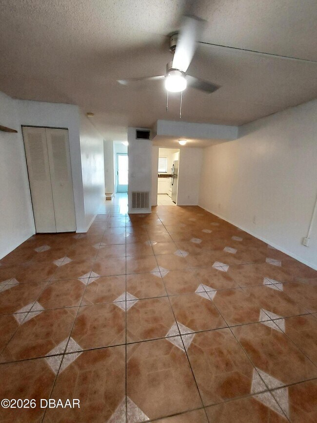 Photo - 55 Vining Ct Unit 204