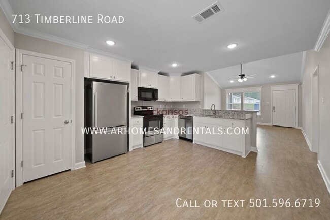 Photo - 713 Timberline Rd