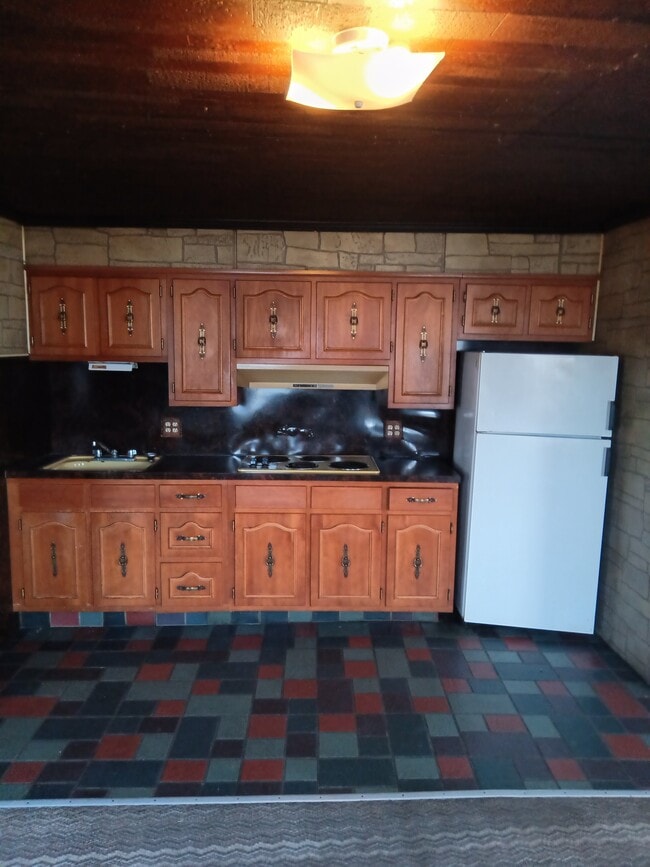 Building Photo - 408 Willow Ave Unit Rear 408 Rental