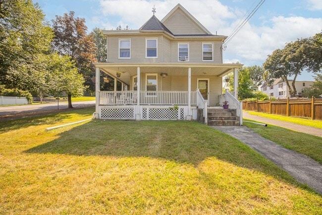 Building Photo - 3 N Serven St Rental