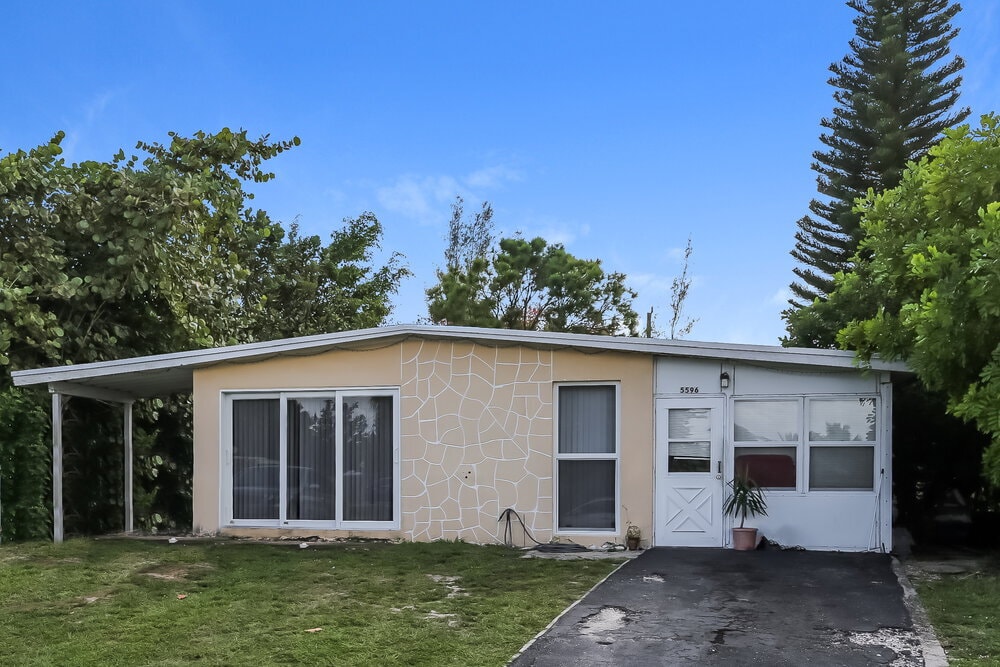 Photo - 5596 S Rue Rd