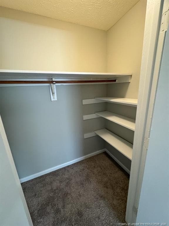 Photo - 941 Applewood Ln
