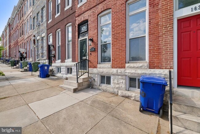 Photo - 1628 E Biddle St