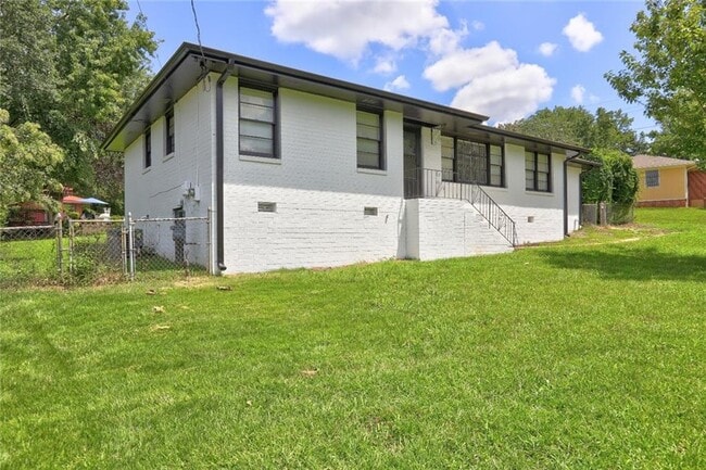 Photo - 970 Oglethorpe Ave