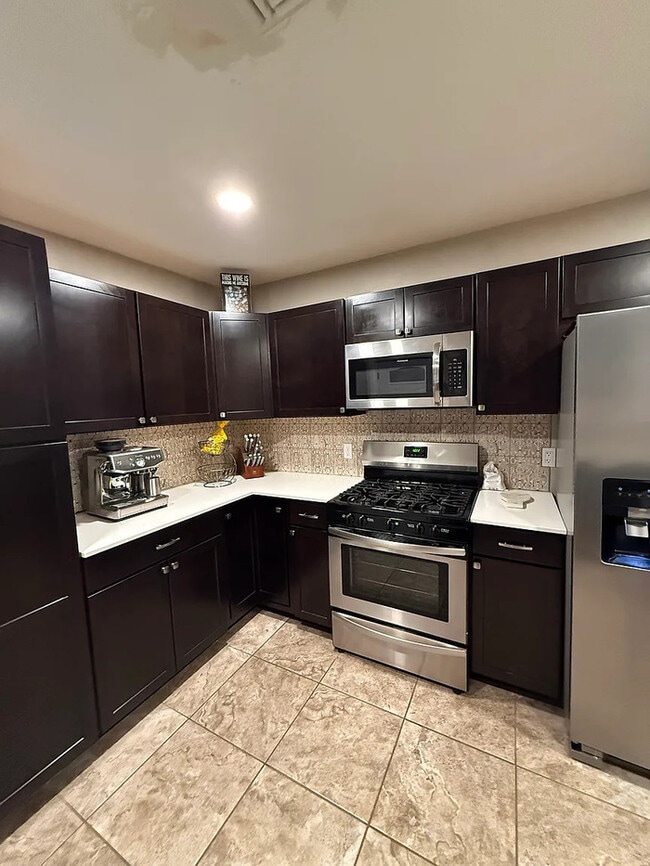 Photo - HOUSE FOR RENT