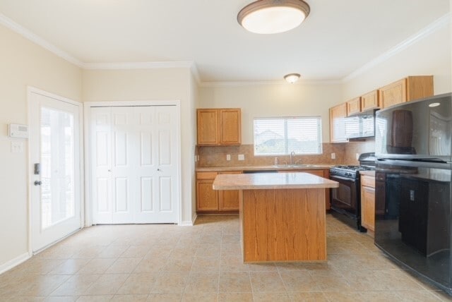 Building Photo - 6146 Settlers Lake Cir E