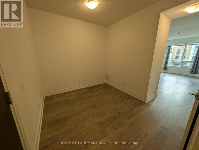 Photo - 268 Buchanan Dr Unit 216W