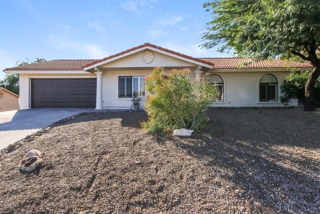 Building Photo - 17043 E El Pueblo Blvd