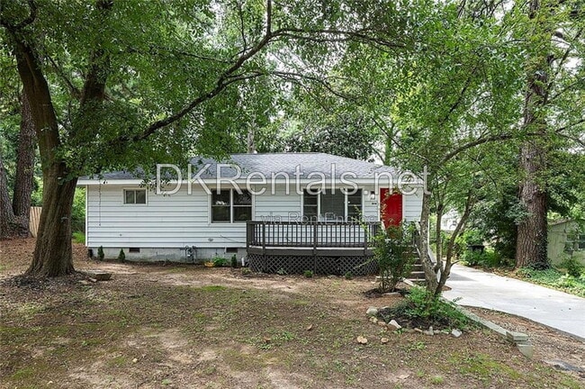 Building Photo - 808 Meadow Pl