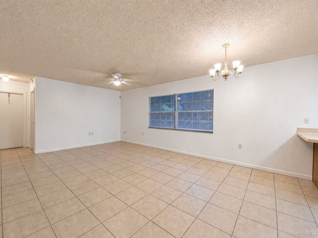 Photo - 1029-1031 Jacks Street Unit 1029