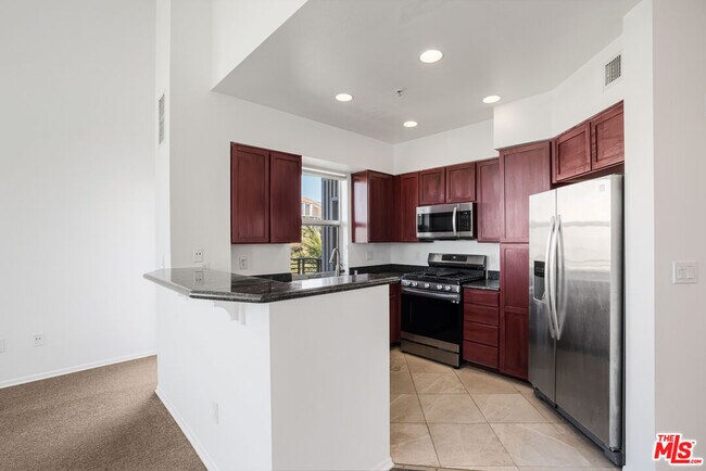 6400 Crescent Prk E Unit 424