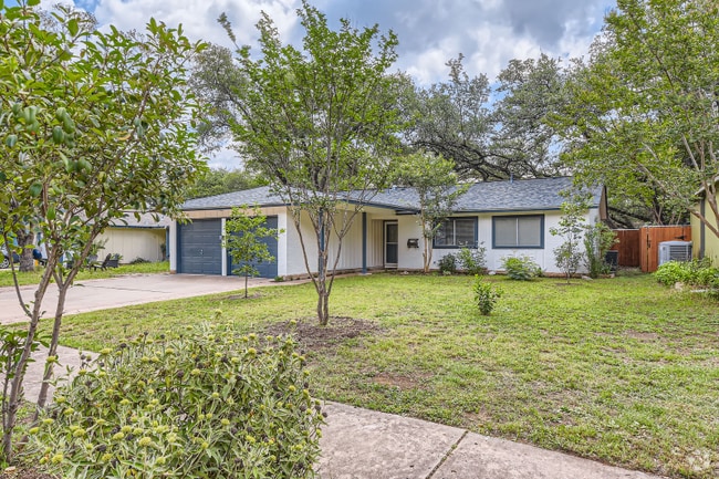 Building Photo - 7801 Wycombe Dr Rental