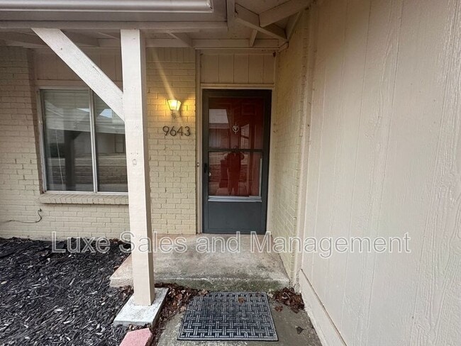 Photo - 9643 Hefner Village Blvd