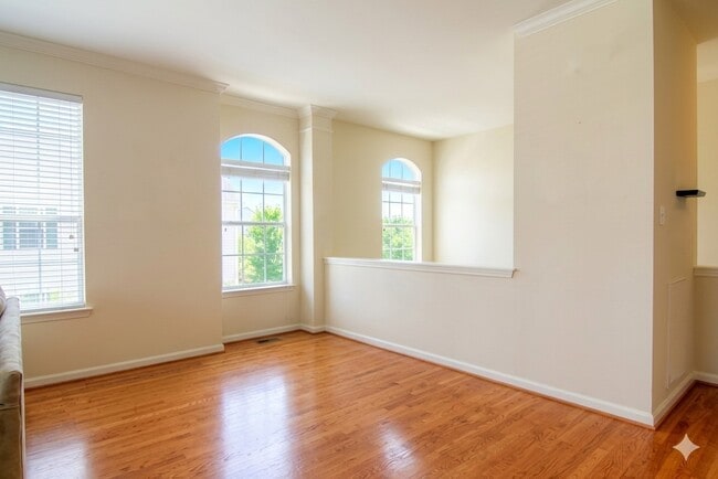 Photo - 1428 W Webster St