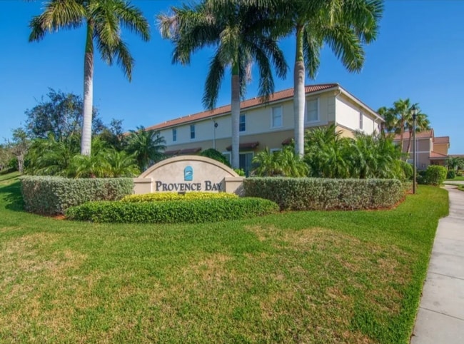 250 Provence Pl