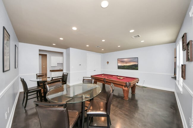 Photo - 2519 St Emanuel St Unit ID1241246P