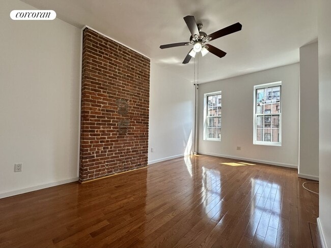 Photo - 326 E 93rd St Apartment