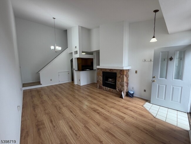 Photo - 94 Wescott Rd