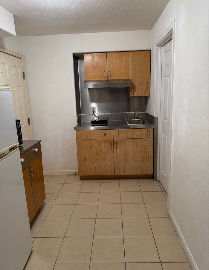 Photo - 366 Ralston St