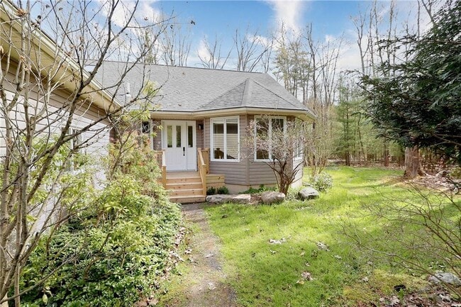 Photo - 63 Lawrence Hill Rd