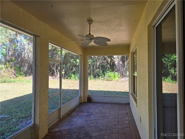 Photo - 2846 N Kittery Point