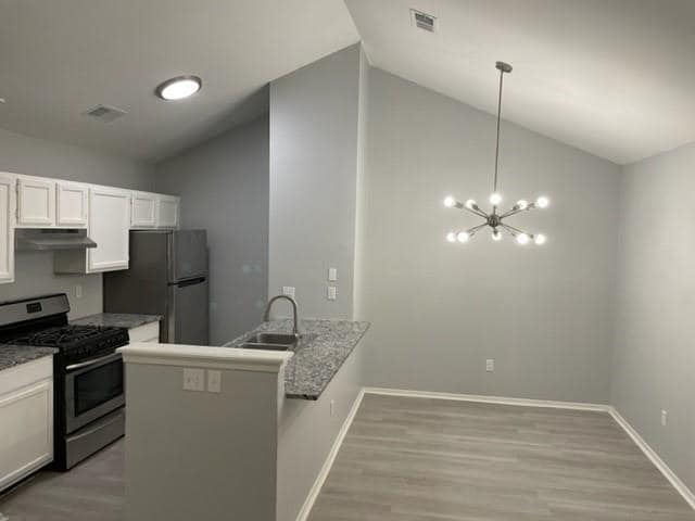 Photo - 12200 Thompkins Dr