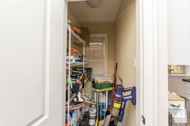 Photo - 2 bedroom in Chicago IL 60640 Unit 2