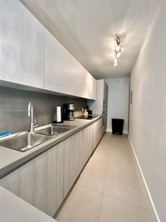 Photo - 100 Lincoln Rd Unidad 426