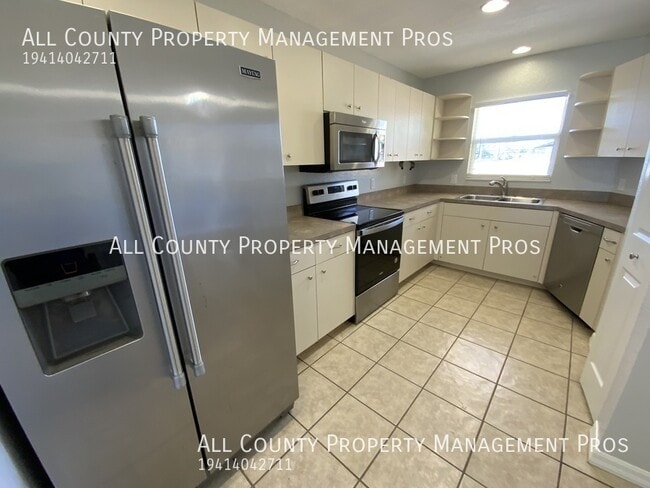 Photo - 1189 Coleman Ave