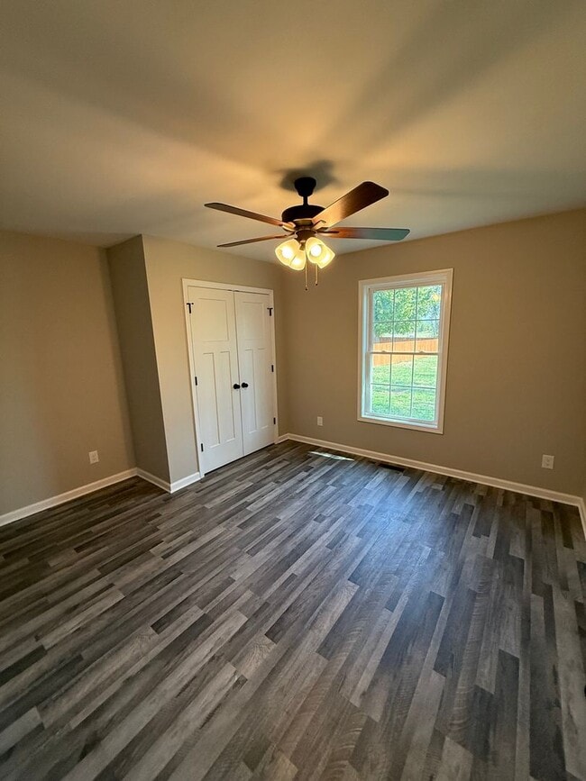 Photo - 3 Bed/2 Bath House with 2 Car Garage (NEW ...