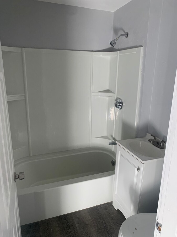 Photo - 16 Catharine St Unit 2R